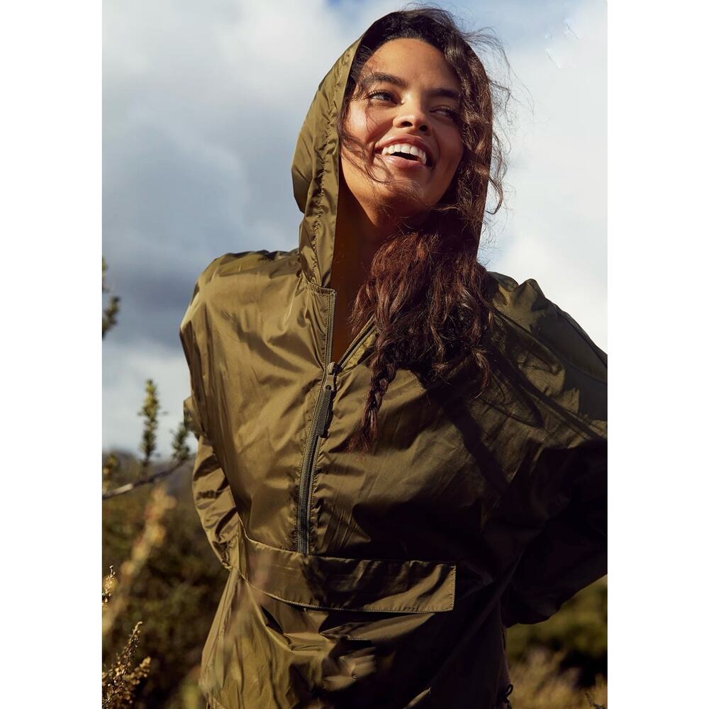 Aerie OFFLINE Shine Windbreaker Olive Green Super Lightweight Jacket Size XXL